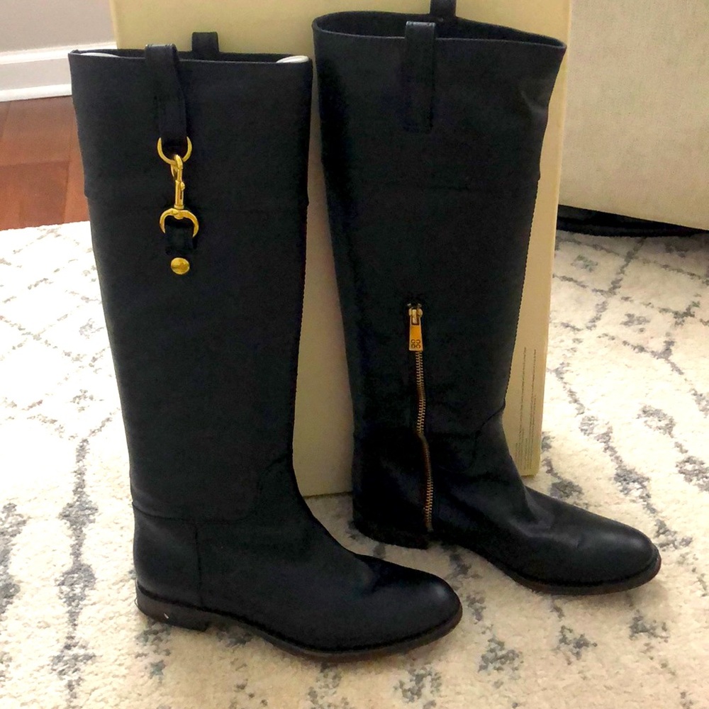 Coach boots